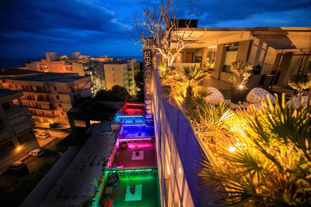 Una Hotels One Siracusa Syracuse Bagian luar foto